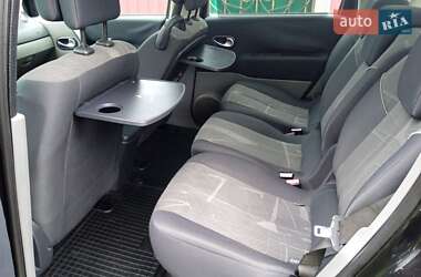 Минивэн Renault Scenic 2006 в 