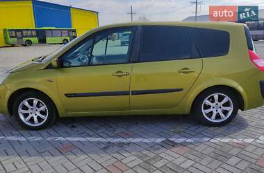 Минивэн Renault Scenic 2004 в 