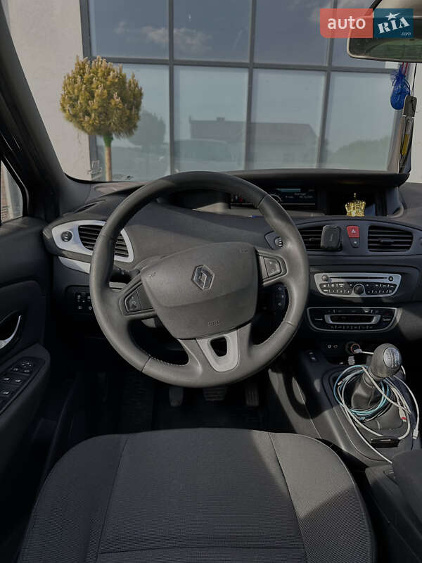 Минивэн Renault Scenic 2010 в Тернополе