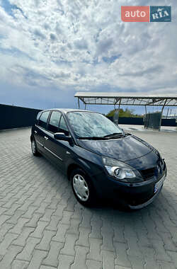 Минивэн Renault Scenic 2009 в 
