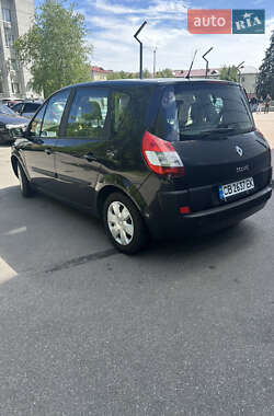 Минивэн Renault Scenic 2006 в 