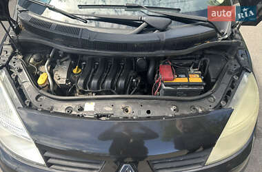 Минивэн Renault Scenic 2006 в 