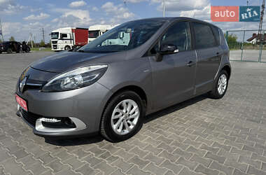 Мінівен Renault Scenic 2015 в 