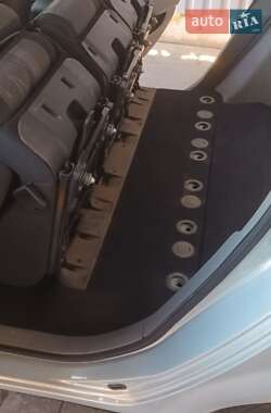 Минивэн Renault Scenic 2005 в 
