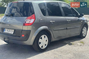 Минивэн Renault Scenic 2005 в 