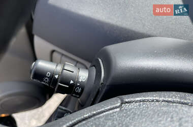 Минивэн Renault Scenic 2005 в 