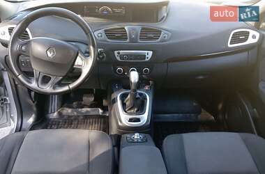 Мінівен Renault Scenic 2012 в 