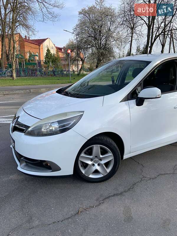 Минивэн Renault Scenic 2012 в Виннице