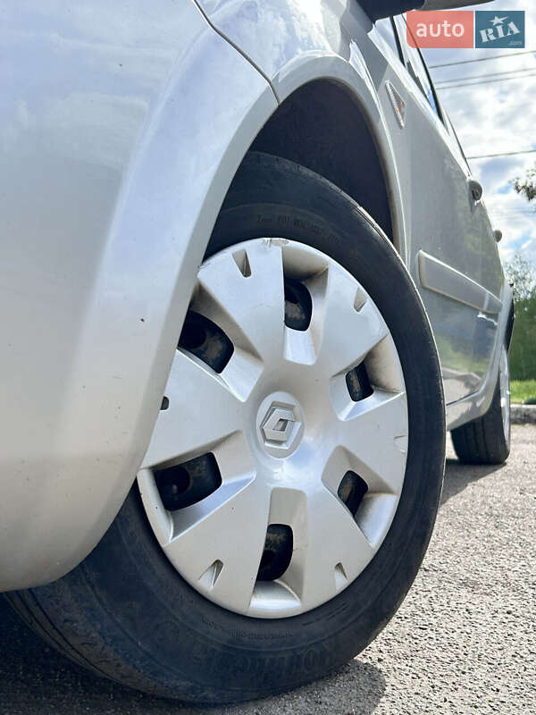 Минивэн Renault Scenic 2007 в Сумах