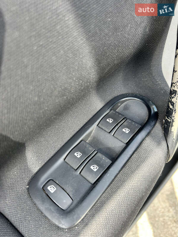 Минивэн Renault Scenic 2007 в Сумах