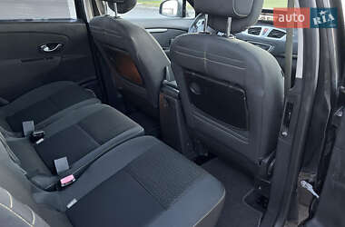 Минивэн Renault Scenic 2011 в 