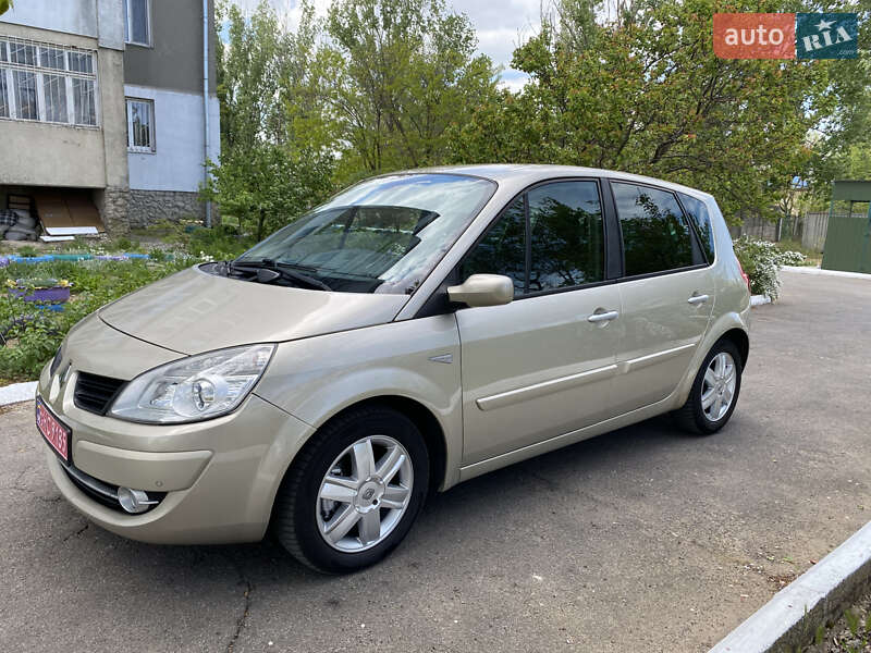 Минивэн Renault Scenic 2006 в 