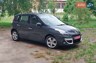 Мінівен Renault Scenic 2010 в 