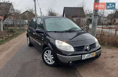 Минивэн Renault Scenic 2005 в 