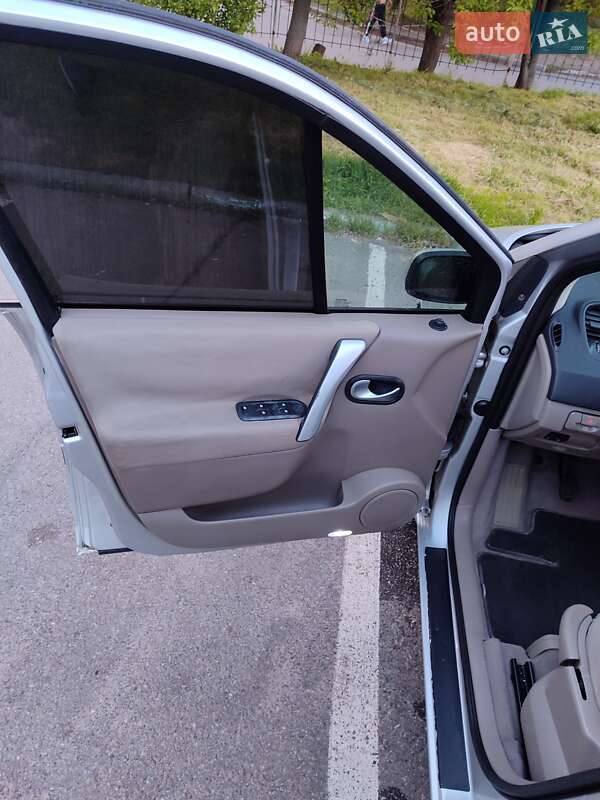 Мінівен Renault Scenic 2005 в Білій Церкві