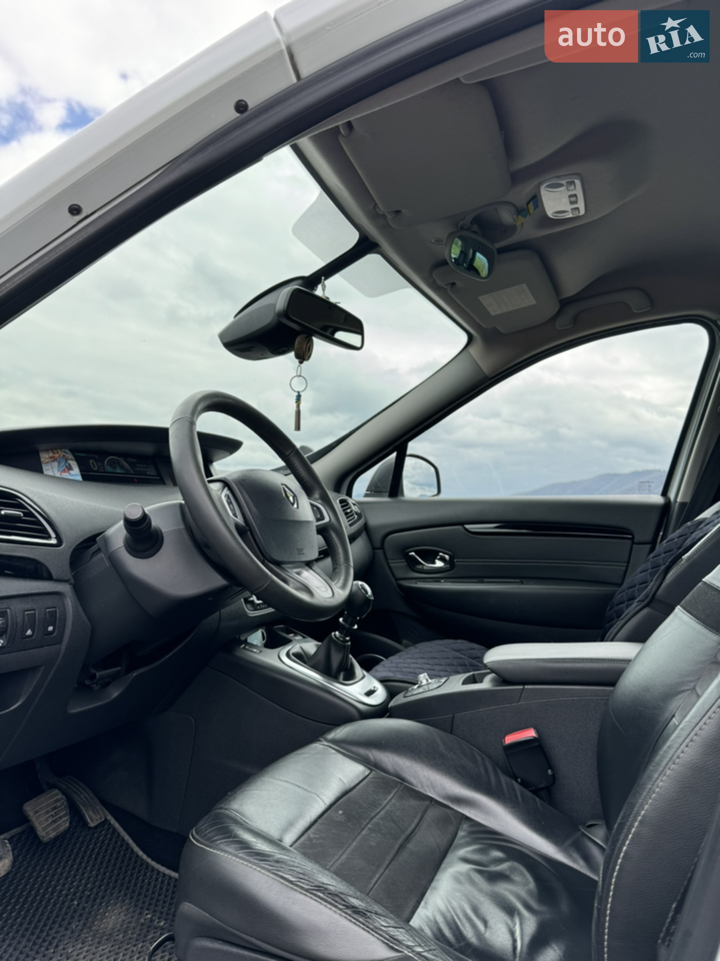 2012 Renault Scenic - мініатюра 19