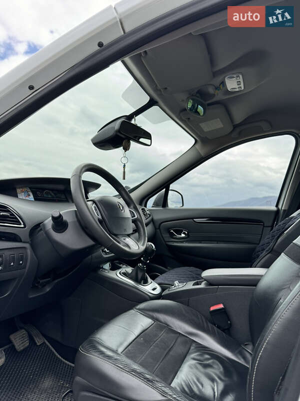 Минивэн Renault Scenic 2012 в Львове фото 18 Минивэн Renault Scenic 2012 в Львове