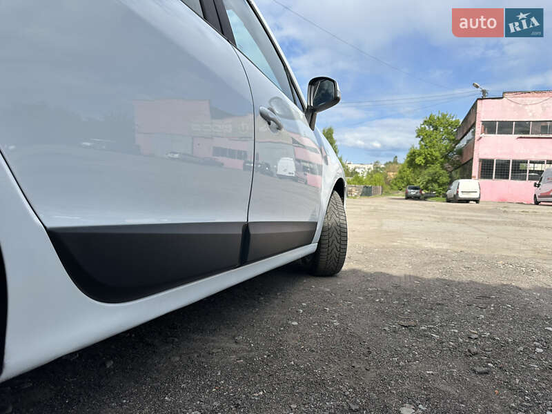 Мінівен Renault Scenic 2010 в Ніжині