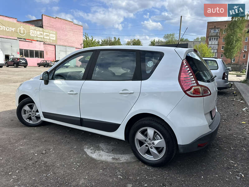 Мінівен Renault Scenic 2010 в Ніжині