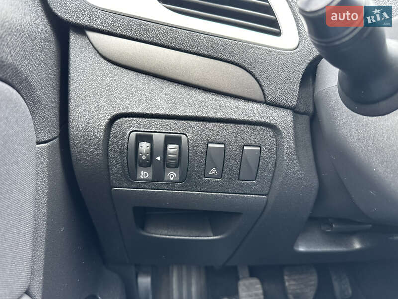 Мінівен Renault Scenic 2010 в Ніжині
