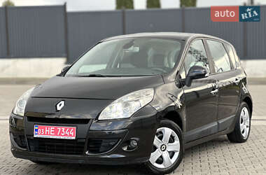 Мінівен Renault Scenic 2009 в Луцьку