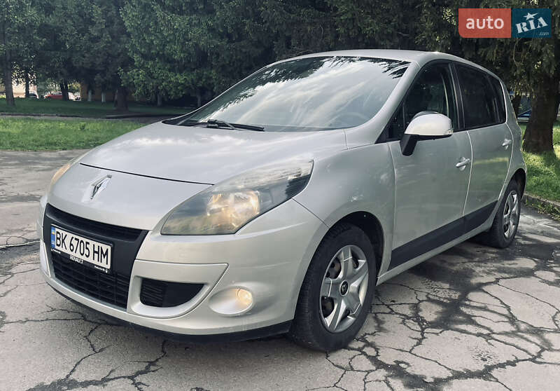 Renault Scenic 2010