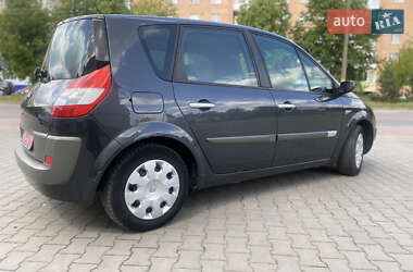 Минивэн Renault Scenic 2005 в 