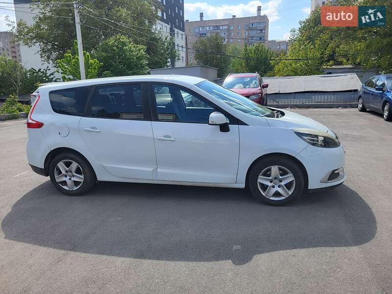 Renault Scenic 2014