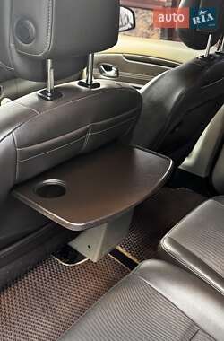 Минивэн Renault Scenic 2010 в 