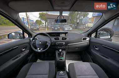 Мінівен Renault Scenic 2013 в 