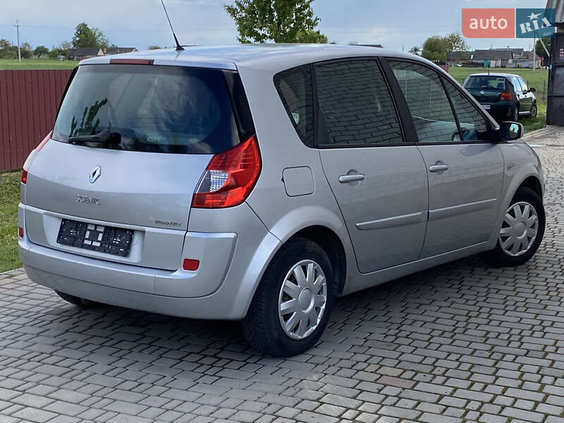 Мінівен Renault Scenic 2007 в Луцьку