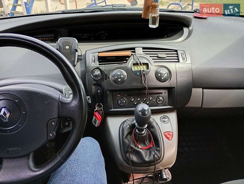 Мінівен Renault Scenic 2007 в Дубні
