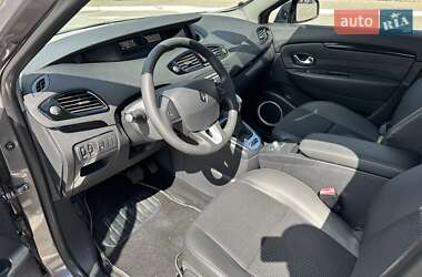 Мінівен Renault Scenic 2011 в 