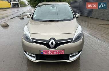 Минивэн Renault Scenic 2013 в 