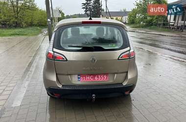 Минивэн Renault Scenic 2013 в 