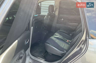 Минивэн Renault Scenic 2005 в 