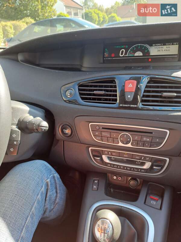 Минивэн Renault Scenic 2011 в Харькове