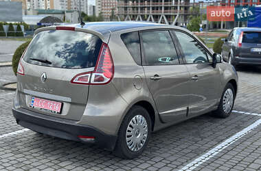 Мінівен Renault Scenic 2010 в 