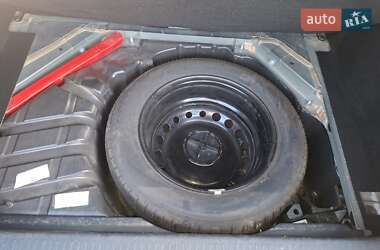 Минивэн Renault Scenic 2010 в 