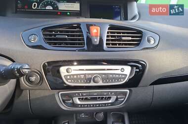 Минивэн Renault Scenic 2010 в 