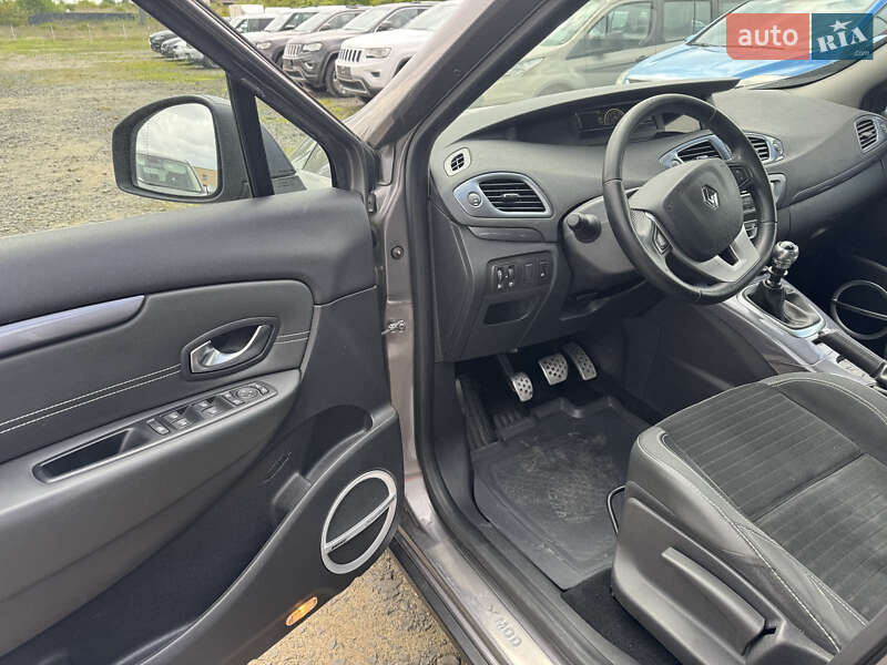 Минивэн Renault Scenic 2013 в Луцке