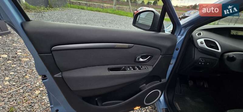 Минивэн Renault Scenic 2010 в Львове