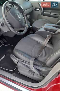 Минивэн Renault Scenic 2006 в 