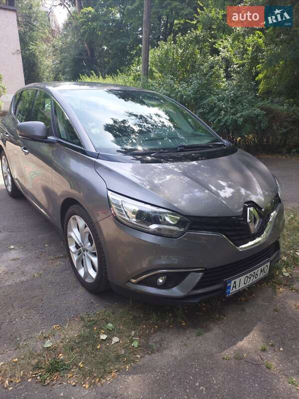 Мінівен Renault Scenic 2017 в Ірпені