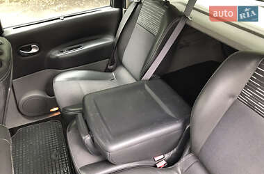 Минивэн Renault Scenic 2006 в 