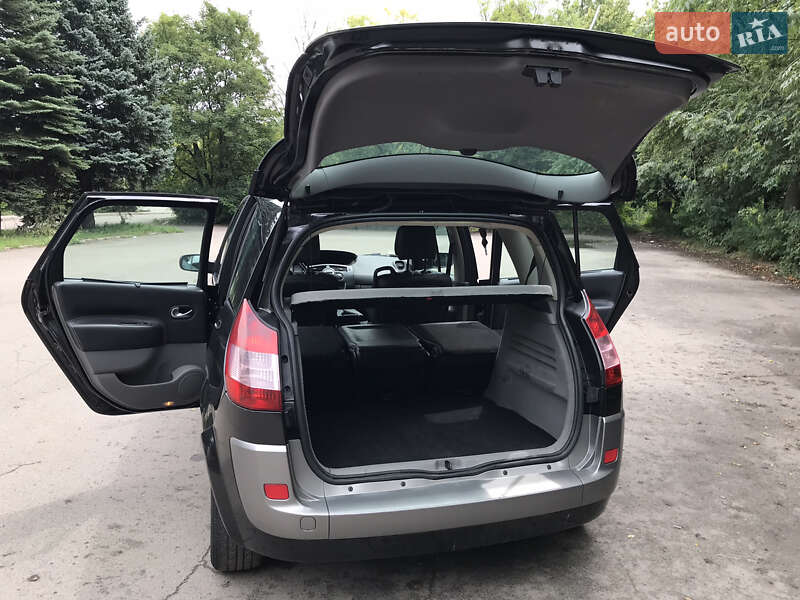 Мінівен Renault Scenic 2006 в Львові фото 16 Мінівен Renault Scenic 2006 в Львові