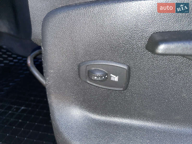 Мінівен Renault Scenic 2009 в Рівному