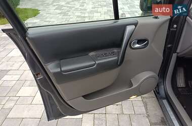 Минивэн Renault Scenic 2005 в 