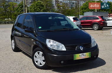 Мінівен Renault Scenic 2005 в Кропивницькому