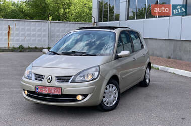 Минивэн Renault Scenic 2008 в 